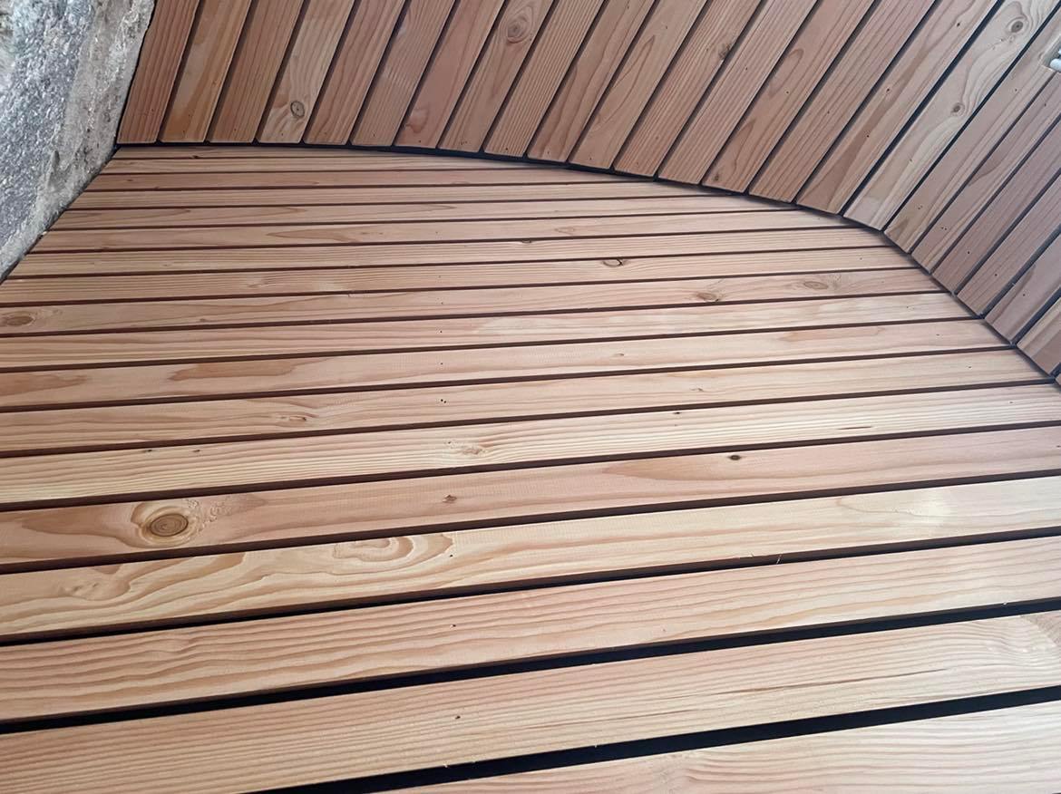 Bardage bois à La Bresse : embellissez et isolez votre façade durablement Bardage bois à La Bresse : embellissez et isolez votre façade durablement